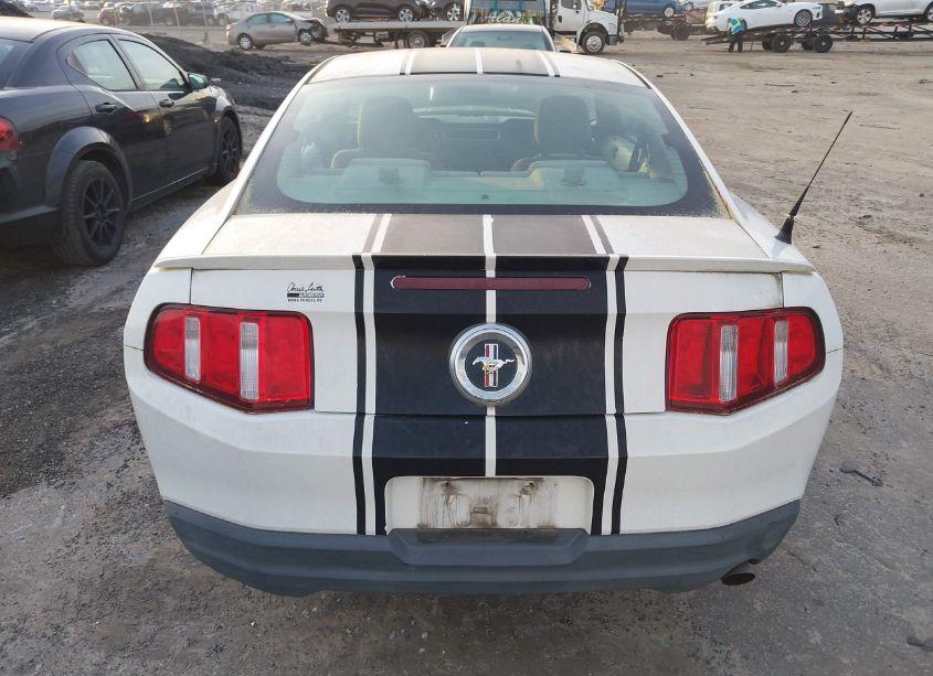 Photo 16 of 2010 Ford Mustang V6/V6 PREMIUM (VIN 1ZVBP8AN8A5156785)