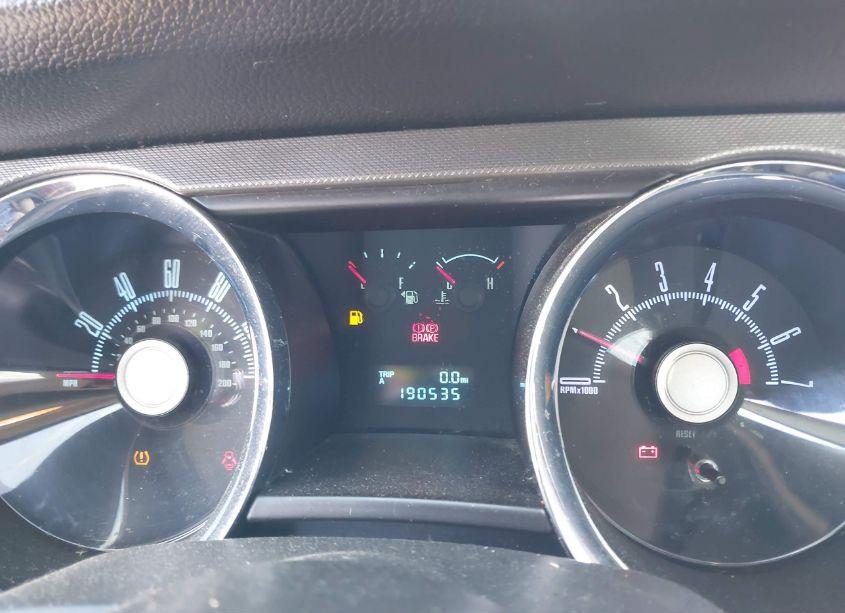 Photo 7 of 2010 Ford Mustang V6/V6 PREMIUM (VIN 1ZVBP8AN8A5156785)