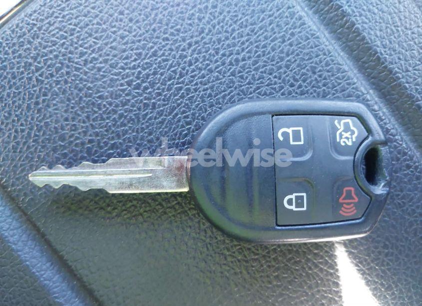 Photo 11 of 2010 Ford Mustang V6/V6 PREMIUM (VIN 1ZVBP8ANXA5120435)