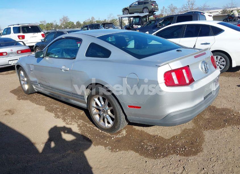 Photo 3 of 2010 Ford Mustang V6/V6 PREMIUM (VIN 1ZVBP8ANXA5120435)