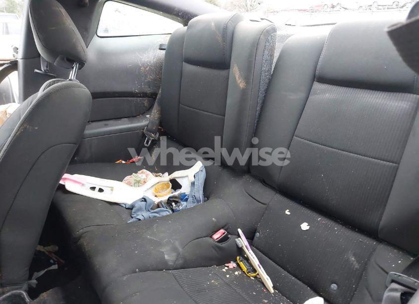 Photo 8 of 2010 Ford Mustang V6/V6 PREMIUM (VIN 1ZVBP8ANXA5131872)