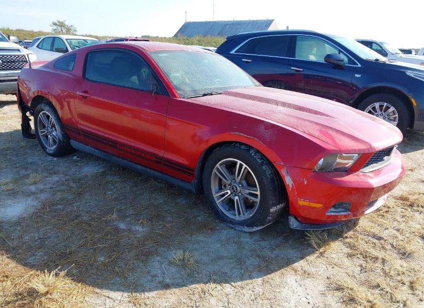 2010 Ford Mustang V6/V6 PREMIUM (VIN 1ZVBP8ANXA5155735) main photo