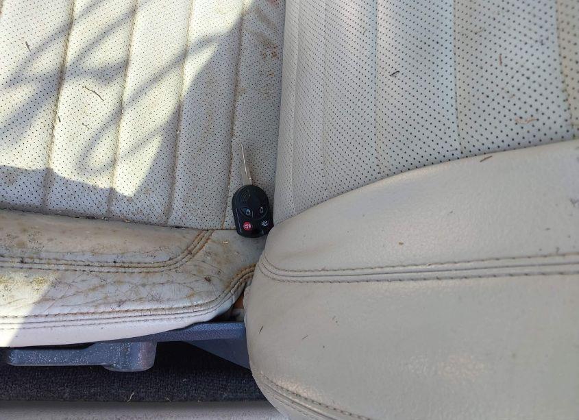 Photo 11 of 2010 Ford Mustang V6/V6 PREMIUM (VIN 1ZVBP8ANXA5155735)