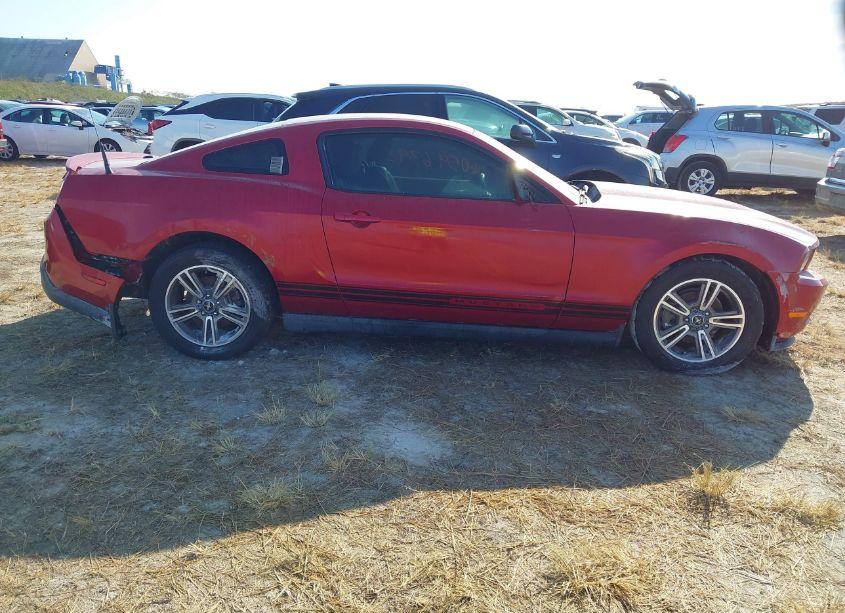 Photo 14 of 2010 Ford Mustang V6/V6 PREMIUM (VIN 1ZVBP8ANXA5155735)