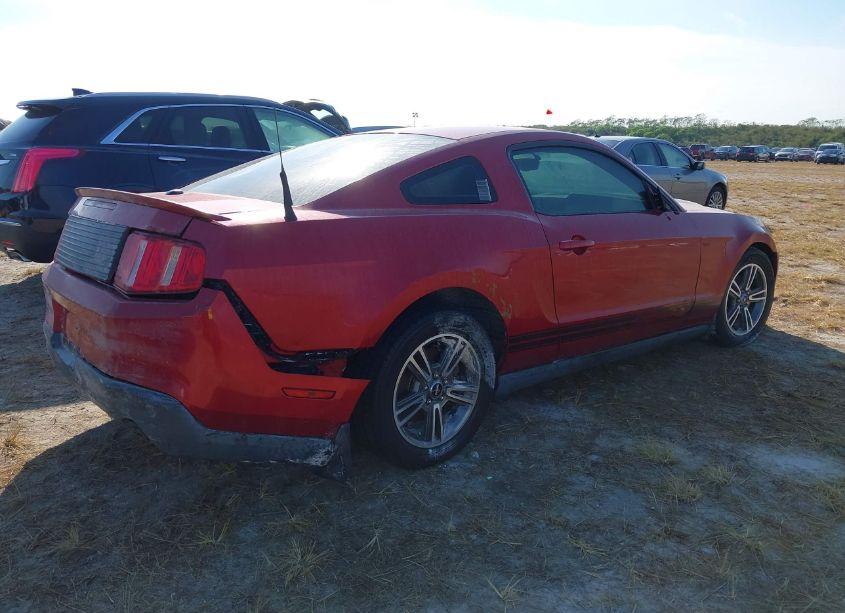 Photo 4 of 2010 Ford Mustang V6/V6 PREMIUM (VIN 1ZVBP8ANXA5155735)