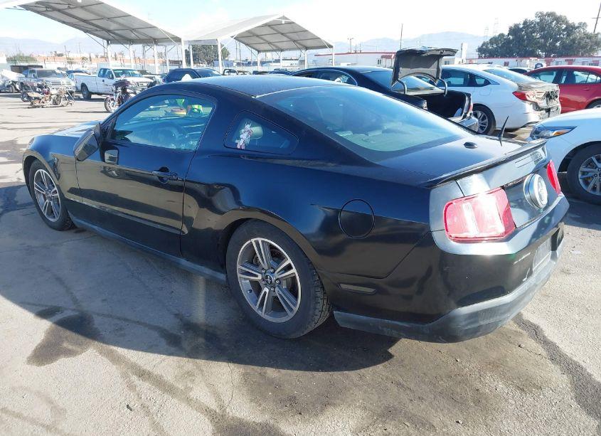 Photo 3 of 2010 Ford Mustang V6/V6 PREMIUM (VIN 1ZVBP8ANXA5173782)