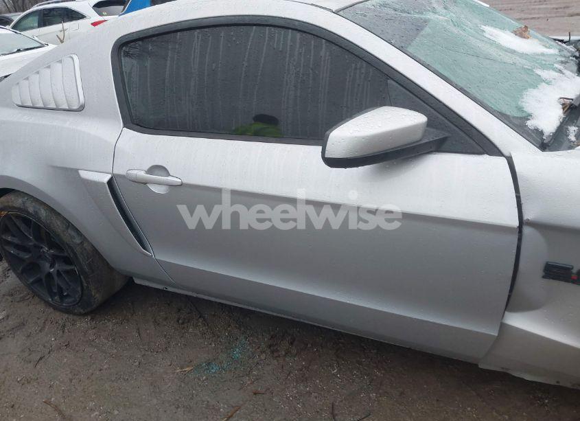 Photo 13 of 2012 Ford Mustang GT PREMIUM (VIN 1ZVBP8CF0C5274208)