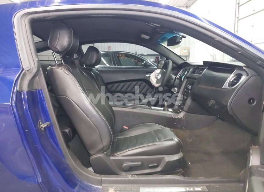 Photo 5 of 2013 Ford Mustang GT PREMIUM (VIN 1ZVBP8CF1D5284621)