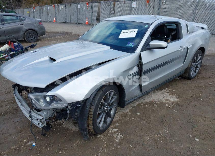 Photo 2 of 2011 Ford Mustang GT PREMIUM (VIN 1ZVBP8CF2B5132540)