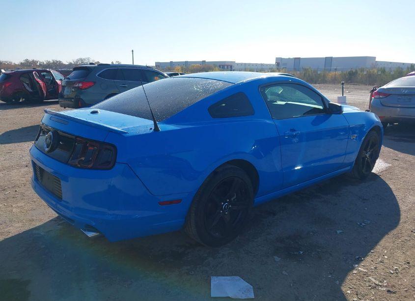 Photo 4 of 2014 Ford Mustang GT PREMIUM (VIN 1ZVBP8CF2E5231380)