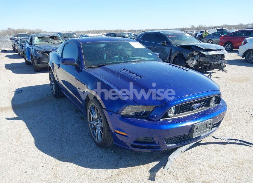2014 Ford Mustang GT PREMIUM (VIN 1ZVBP8CF2E5334542) main photo