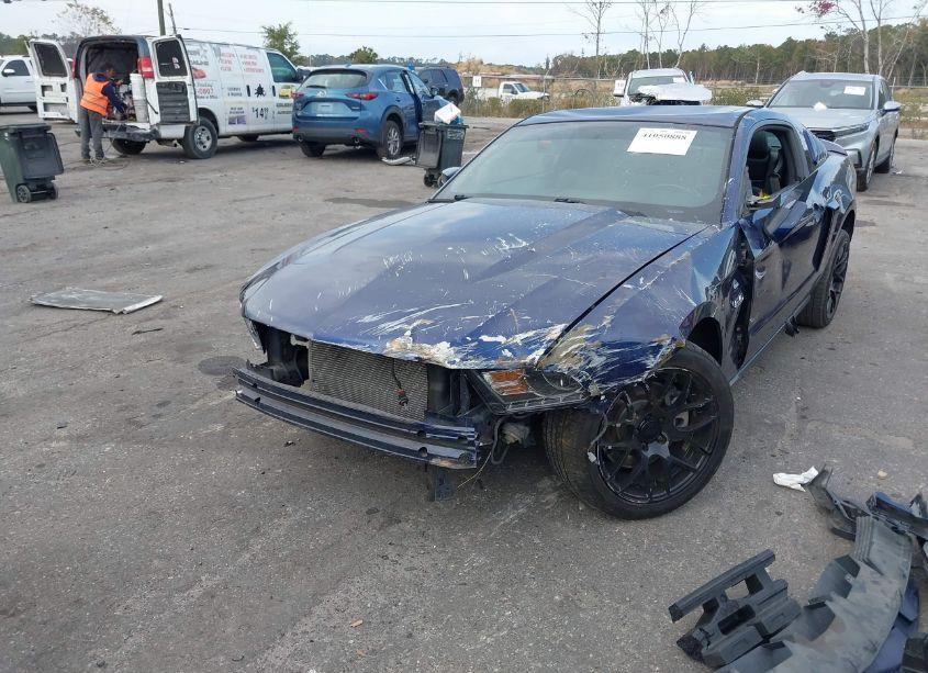 Photo 2 of 2011 Ford Mustang GT PREMIUM (VIN 1ZVBP8CF3B5156989)