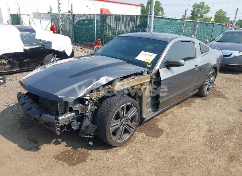 Photo 2 of 2012 Ford Mustang GT PREMIUM (VIN 1ZVBP8CF3C5274347)