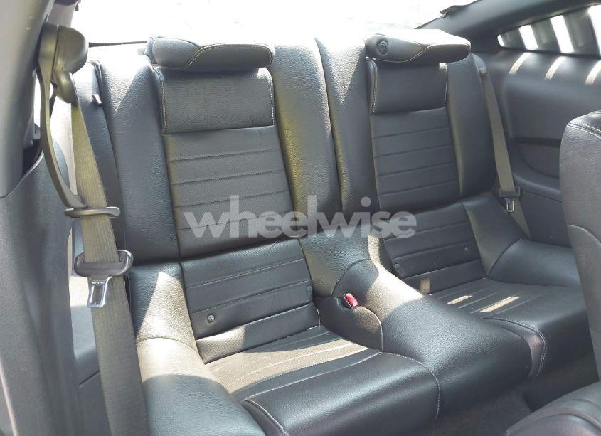 Photo 8 of 2012 Ford Mustang GT PREMIUM (VIN 1ZVBP8CF3C5274347)