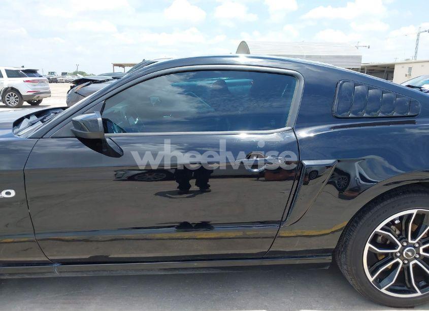 Photo 14 of 2014 Ford Mustang GT PREMIUM (VIN 1ZVBP8CF4E5326328)