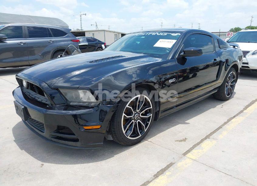 Photo 2 of 2014 Ford Mustang GT PREMIUM (VIN 1ZVBP8CF4E5326328)