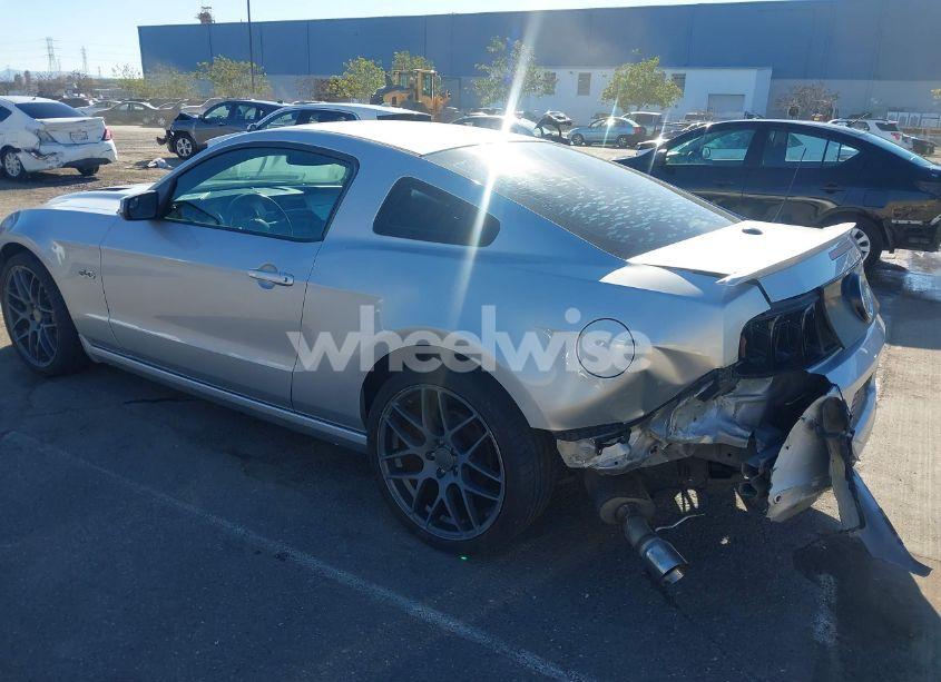 Photo 3 of 2013 Ford Mustang GT PREMIUM (VIN 1ZVBP8CF5D5255574)