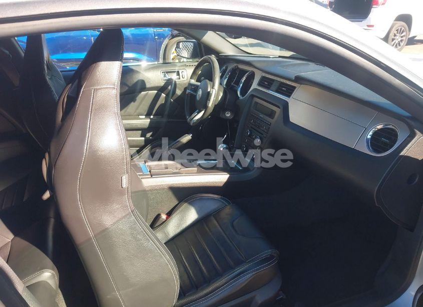 Photo 5 of 2013 Ford Mustang GT PREMIUM (VIN 1ZVBP8CF5D5255574)