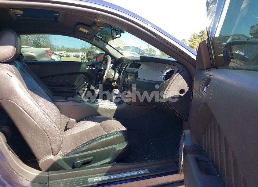 Photo 5 of 2011 Ford Mustang GT PREMIUM (VIN 1ZVBP8CF6B5138180)