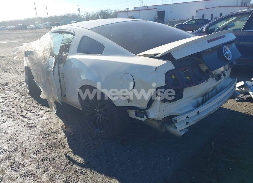 Photo 3 of 2013 Ford Mustang GT (VIN 1ZVBP8CF7D5205193)