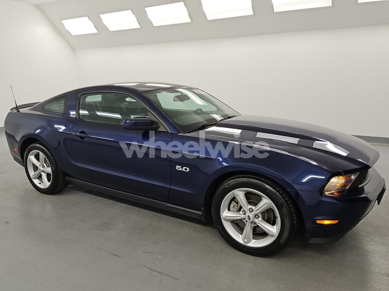 Photo 4 of 2011 FORD MUSTANG GT (VIN 1ZVBP8CF8B5160617)
