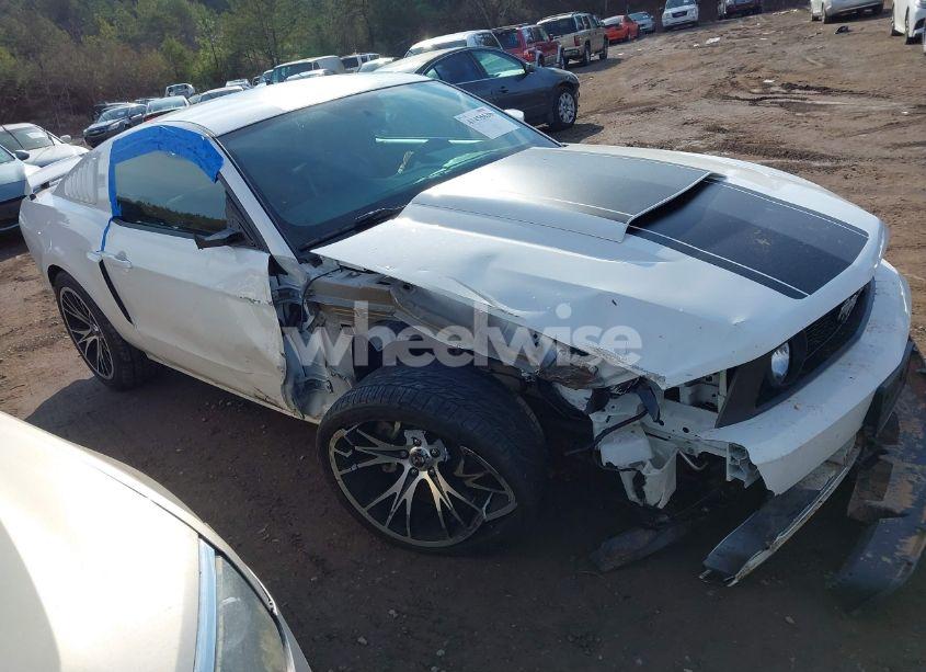 2012 Ford Mustang GT PREMIUM (VIN 1ZVBP8CF8C5261996) main photo