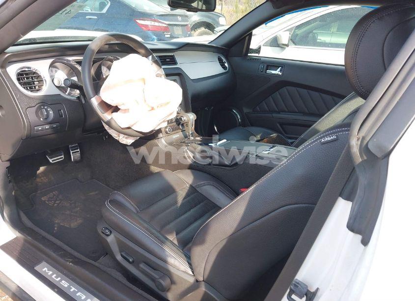 Photo 4 of 2012 Ford Mustang GT PREMIUM (VIN 1ZVBP8CF8C5261996)