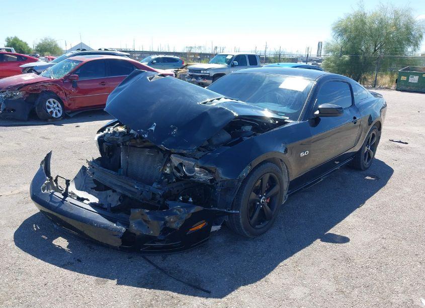 Photo 2 of 2014 Ford Mustang GT PREMIUM (VIN 1ZVBP8CF8E5207858)