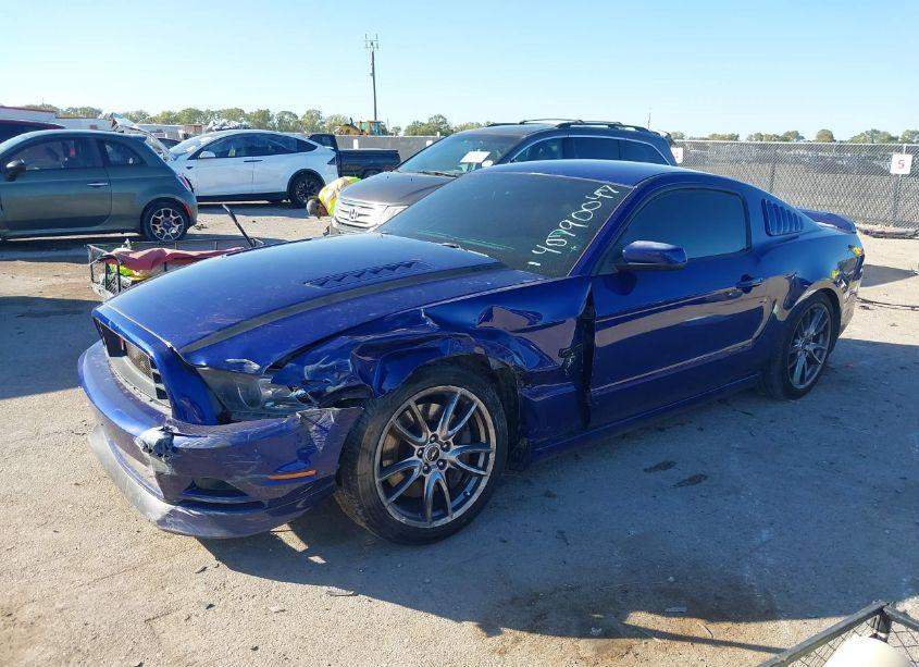 Photo 2 of 2014 Ford Mustang GT PREMIUM (VIN 1ZVBP8CF8E5264092)