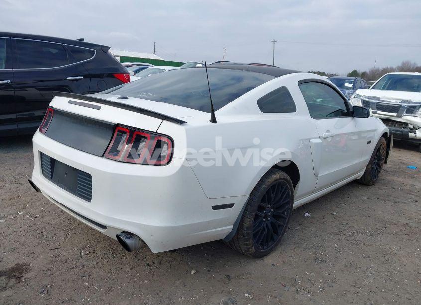 Photo 4 of 2013 Ford Mustang GT PREMIUM (VIN 1ZVBP8CF9D5230824)