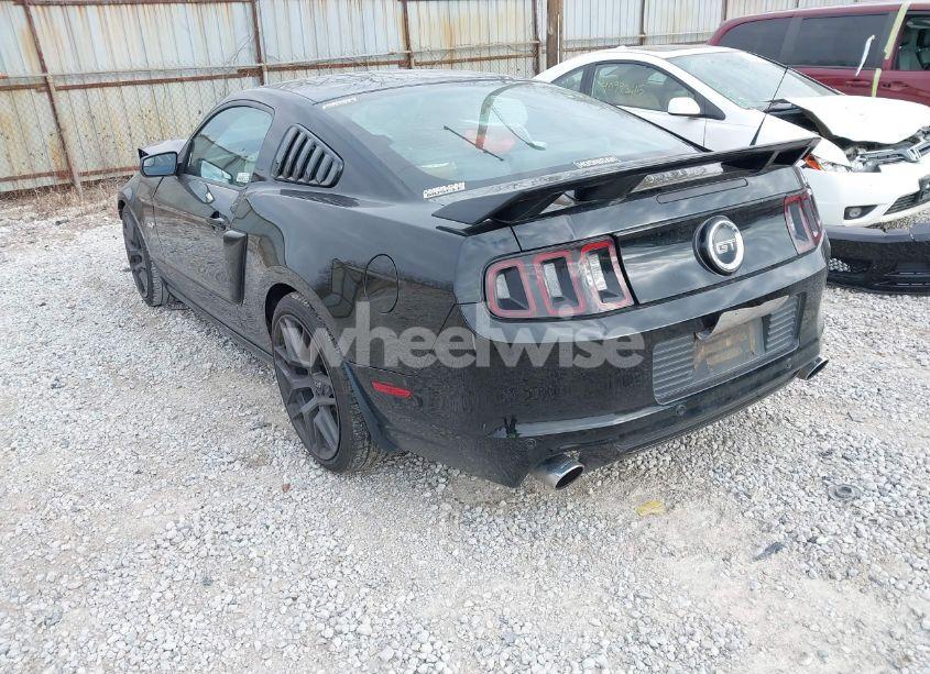 Photo 3 of 2013 Ford Mustang GT PREMIUM (VIN 1ZVBP8CF9D5233318)