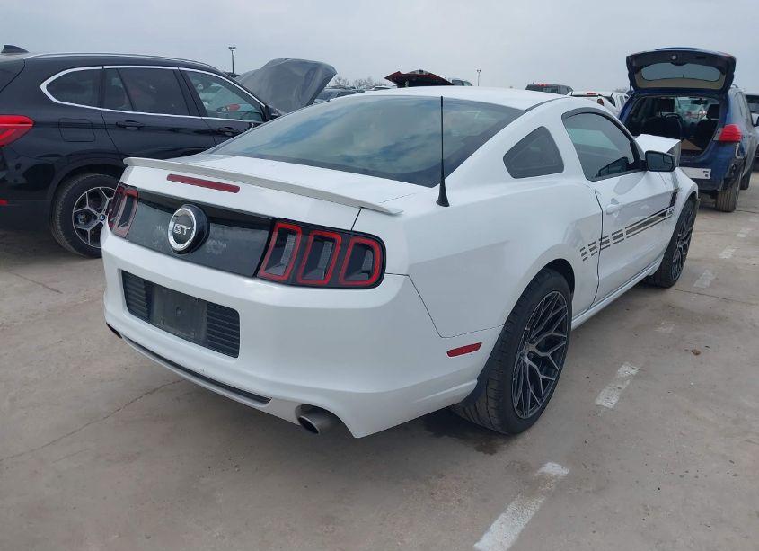 Photo 4 of 2014 Ford Mustang GT (VIN 1ZVBP8CFXE5288006)
