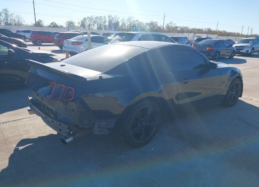 Photo 4 of 2014 Ford Mustang GT PREMIUM (VIN 1ZVBP8CFXE5304026)