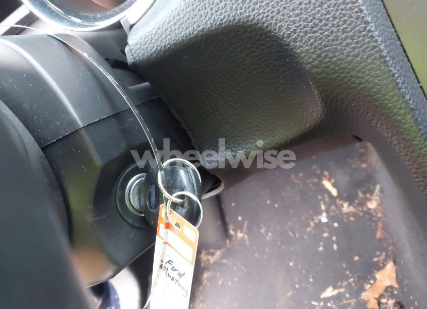 Photo 11 of 2010 Ford Mustang GT/GT PREMIUM (VIN 1ZVBP8CH0A5121729)