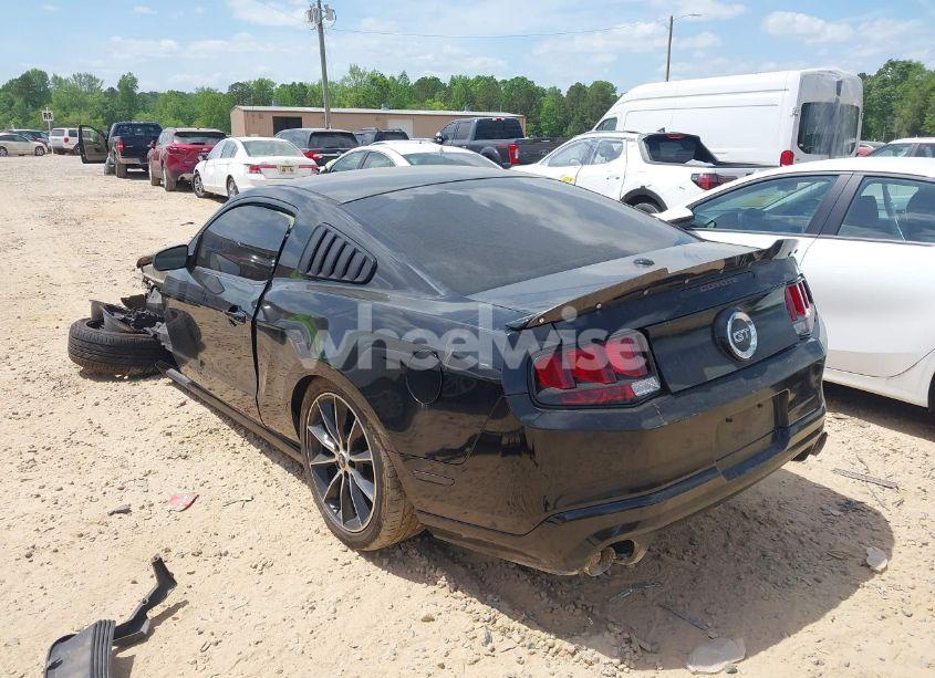 Photo 3 of 2010 Ford Mustang GT/GT PREMIUM (VIN 1ZVBP8CH2A5118802)