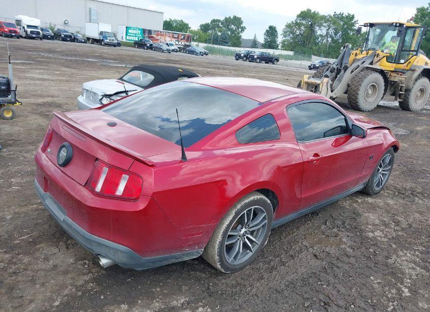 Photo 4 of 2010 Ford Mustang GT/GT PREMIUM (VIN 1ZVBP8CH3A5120820)