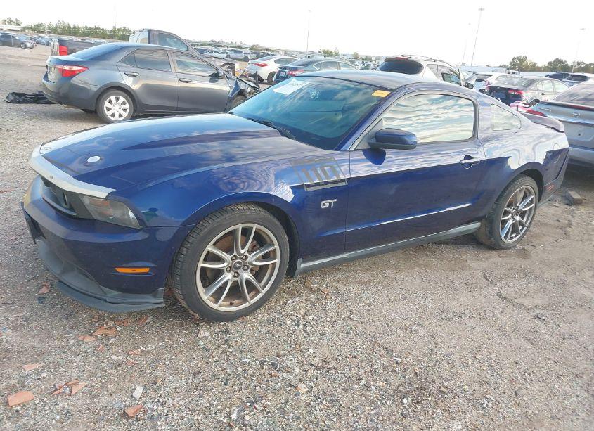 Photo 2 of 2010 Ford Mustang GT/GT PREMIUM (VIN 1ZVBP8CH3A5148990)