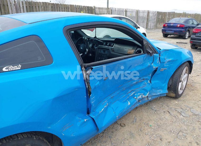 Photo 6 of 2010 Ford Mustang GT/GT PREMIUM (VIN 1ZVBP8CH8A5101616)