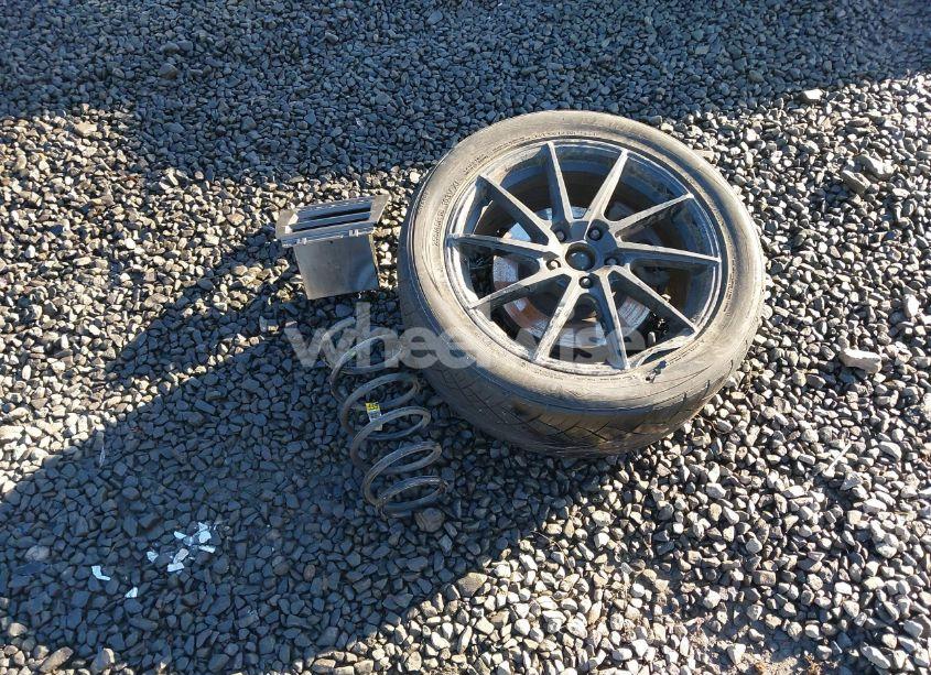 Photo 12 of 2010 Ford Mustang GT/GT PREMIUM (VIN 1ZVBP8CH8A5124359)