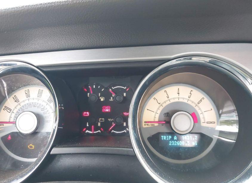 Photo 7 of 2010 Ford Mustang GT/GT PREMIUM (VIN 1ZVBP8CH9A5145852)