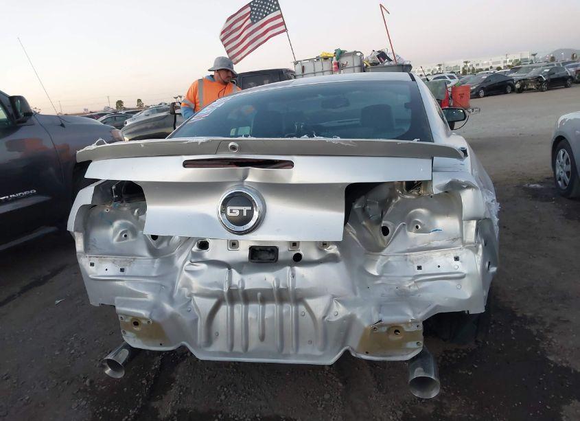 Photo 6 of 2010 Ford Mustang GT/GT PREMIUM (VIN 1ZVBP8CHXA5172302)