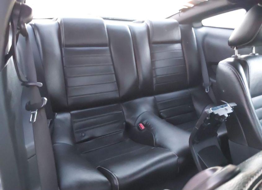 Photo 8 of 2010 Ford Mustang GT/GT PREMIUM (VIN 1ZVBP8CHXA5172302)