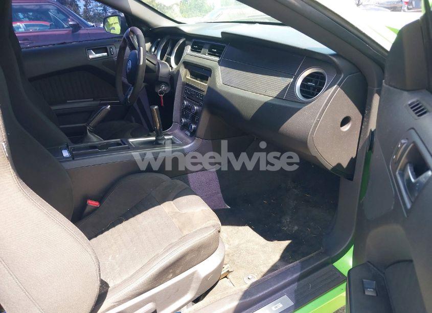 Photo 5 of 2013 Ford Mustang BOSS 302 (VIN 1ZVBP8CU3D5208932)