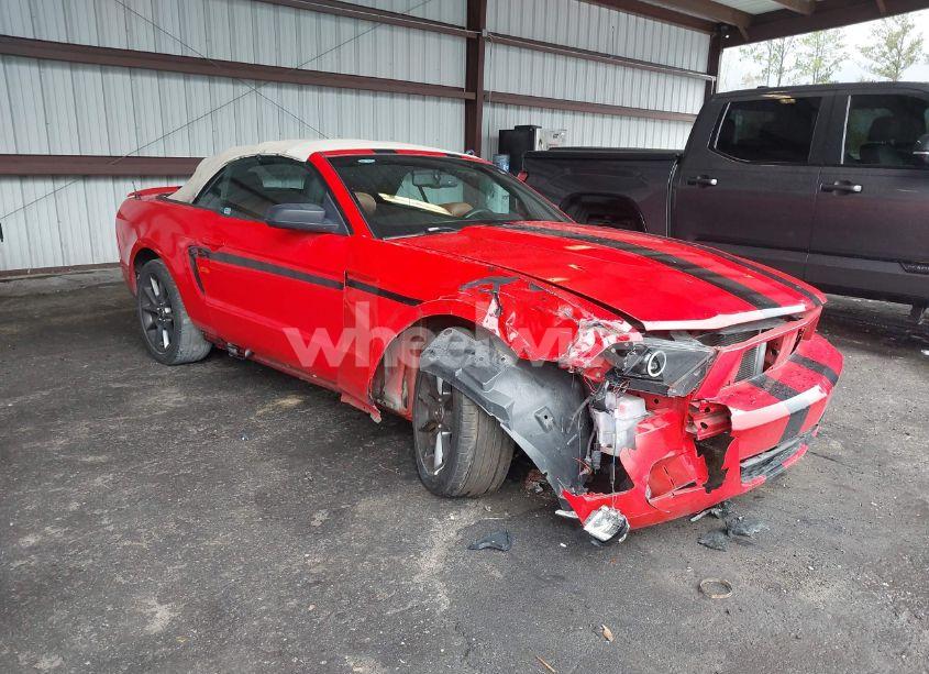 2011 Ford Mustang V6 PREMIUM (VIN 1ZVBP8EM0B5102190) main photo