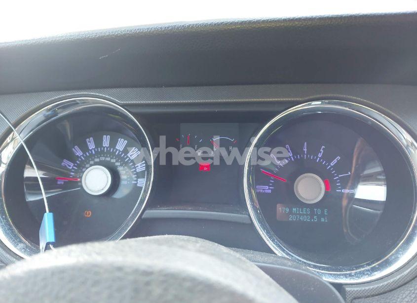 Photo 7 of 2011 Ford Mustang V6 (VIN 1ZVBP8EM0B5163569)