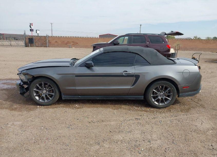 Photo 14 of 2012 Ford Mustang V6 PREMIUM (VIN 1ZVBP8EM0C5274401)