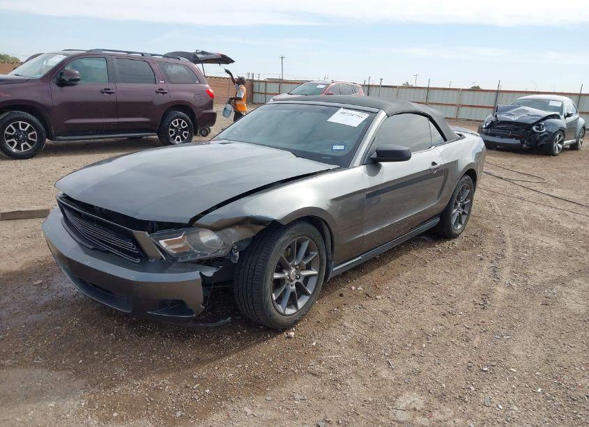 Photo 2 of 2012 Ford Mustang V6 PREMIUM (VIN 1ZVBP8EM0C5274401)