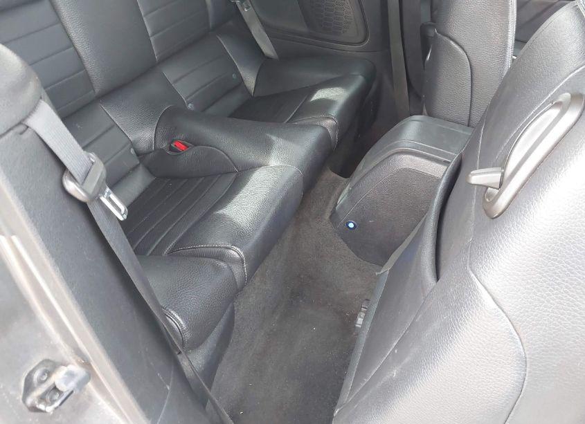 Photo 8 of 2012 Ford Mustang V6 PREMIUM (VIN 1ZVBP8EM0C5274401)