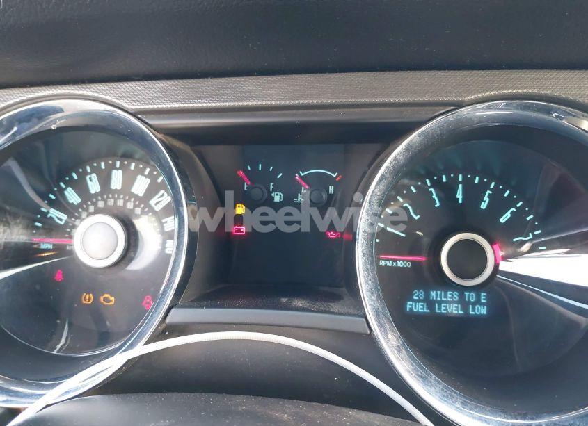 Photo 7 of 2014 Ford Mustang V6 (VIN 1ZVBP8EM0E5205971)