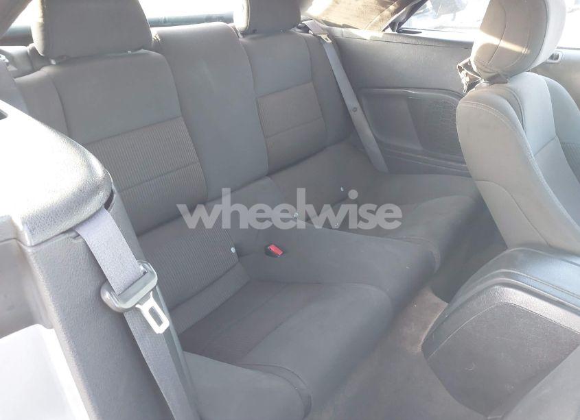 Photo 8 of 2014 Ford Mustang V6 (VIN 1ZVBP8EM0E5205971)